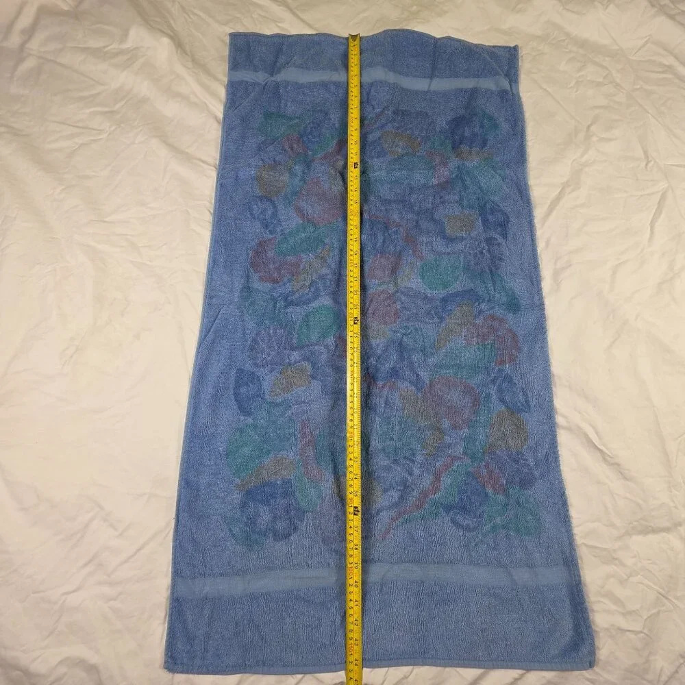Vintage Cannon Floral Print Cotton Bath Towel Blue Soft Absorbent Made In USA